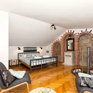 https://old-split-apartment.splithotels.org